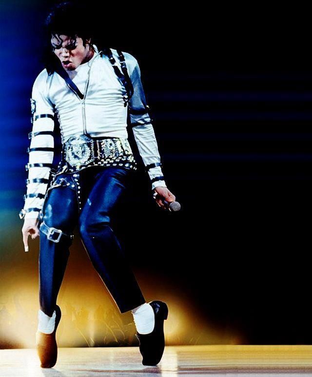 Lista 91+ Imagen De Fondo Imagenes De Michael Jackson Que Se Mueven ...