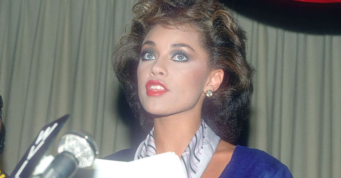 The Truth Behind The Scandalous Photos That Cost Vanessa Williams Her Miss ...