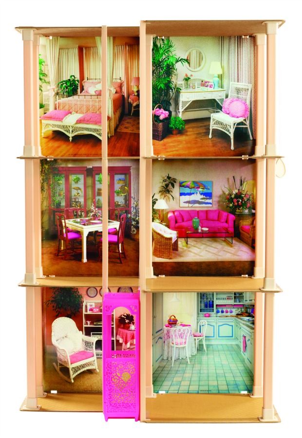 Barbie Dream House 1983